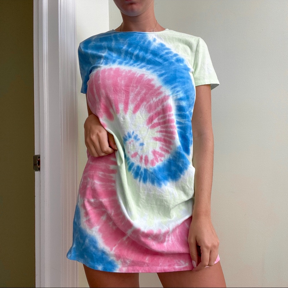 tie dye dress
